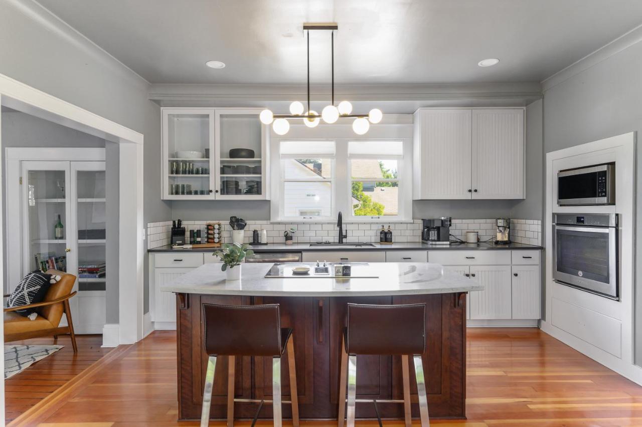 Beautiful, Historic Home, Heart Of Mcminnville. Kültér fotó